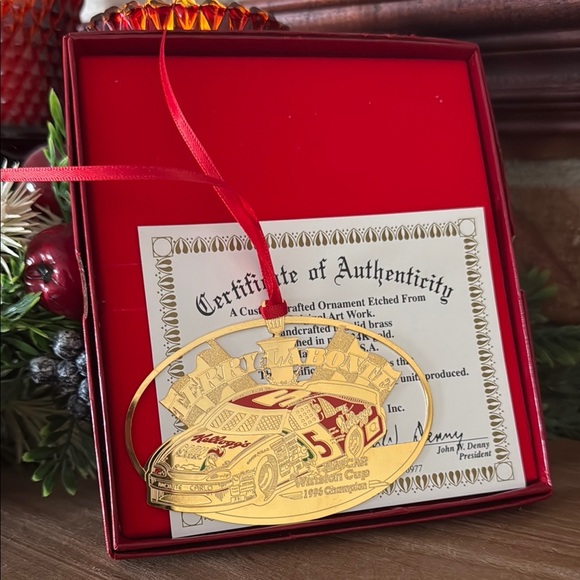 1996 Terry Labonte NASCAR Winston Cup Championship 24K Gold Ornament Collectible - Picture 6 of 6